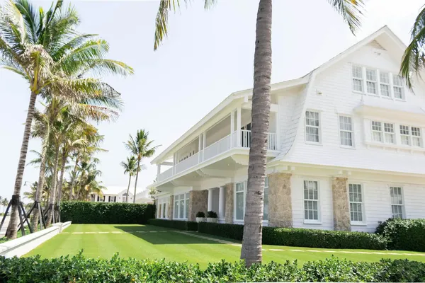 Single-family home in Florida financed with a conventional loan